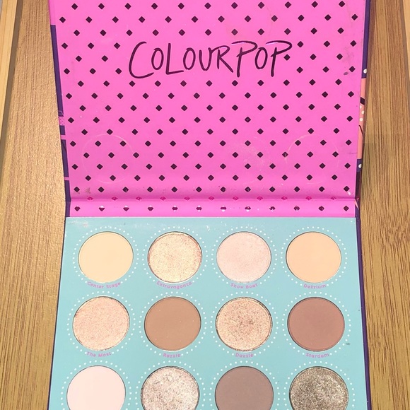 Colourpop Fame Palette - Picture 4 of 7